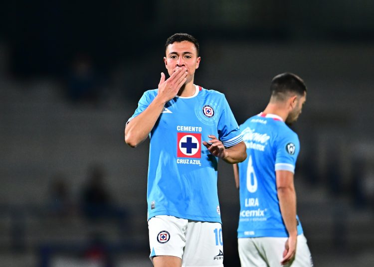 Andres Montano celebrates his goal 4-0 of Cruz Azul during the round one second leg match between Cruz Azul and Real Hope as part of the CONCACAF Champions Cup 2025, at Olimpico Universitario Stadium on February 11, 2025 in Mexico City, Mexico.