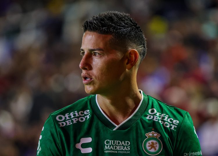 James Rodriguez of Leon  during the 7th round match between Atletico de San Luis and Leon as part of the Liga BBVA MX, Torneo Clausura 2025 at Alfonso Lastras Stadium, on February 16, 2025 in San Luis Potosi, Mexico.
