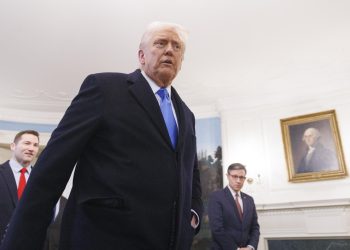 Trump conversa con Putin y Zelenski para poner fin a la guerra de Ucrania