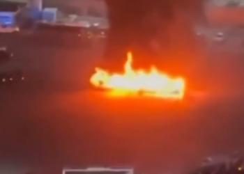 Explotan tres autobuses cerca de Tel Aviv