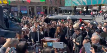 Con lágrimas y música despiden a Paquita la del Barrio en Garibaldi