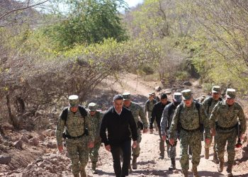 “Estaremos supervisando labores de seguridad y líneas de acción”: Harfuch tras su llegada a Sinaloa