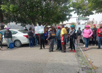 Vecinos del Paraje y Fimesa protestan en juzgados de Cuautitlán
