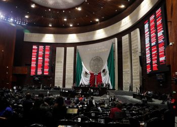 La Cámara de Diputados recordó a la cantante Paquita la del Barrio