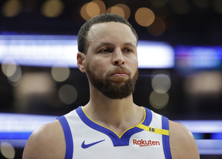 SACRAMENTO (United States), 22/02/2025.- Golden State Warriors guard Stephen Curry during the first half of the NBA game between the Golden State Warriors and the Sacramento Kings in Sacramento, California, USA, 21 February 2025. (Baloncesto) EFE/EPA/JOHN G. MABANGLO SHUTTERSTOCK OUT
