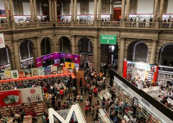 Todo listo para la Feria Internacional del Libro en el Palacio de Minería
