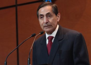 “México navega sólido en un entorno de choques externos importantes”, afirma Ramírez de la O