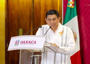Reduce Salomón Jara deuda pública de Oaxaca