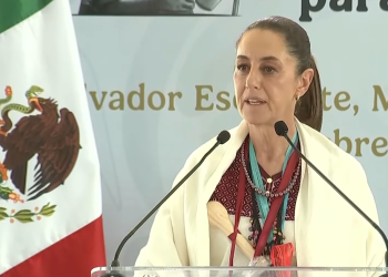 Sheinbaum reafirma apoyo a migrantes mexicanos y destaca fortaleza de consulados