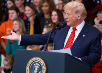 Gobierno de Trump demanda a Chicago por dificultar las tareas de deportación