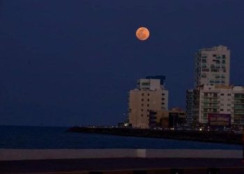 Eclipse de luna noche del 13 y madrugada del 14 de febrero, se podrá observar en Veracruz