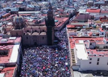 Ante falta de acuerdos con gobierno estatal, miles de maestros marchan en Zacatecas