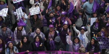"Jamás se usará la fuerza": Gobierno lanza decálogo a estados para las marchas del 8M