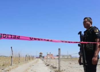 Condenan senadores de oposición silencio cómplice de la CNDH ante campos de exterminio y crematorios