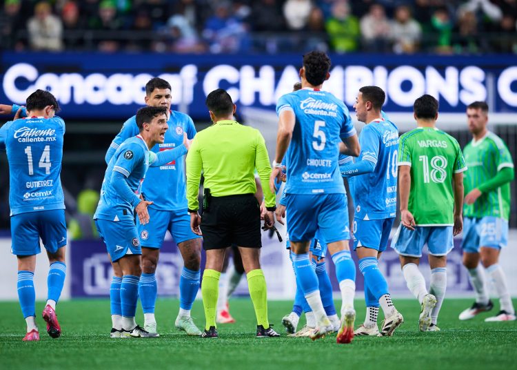 Lorenzo Faravelli of Cruz Azul during the round of 16 first leg match between Seattle Sounders and Cruz Azul as part of the CONCACAF Champions Cup 2025, at Lumen Field Stadium on March 05, 2025 in Seattle, Washington, United States.
