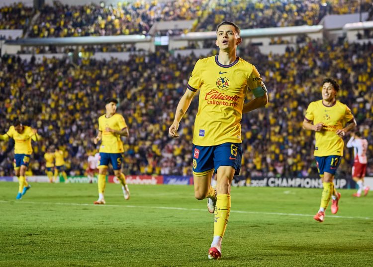 Alvaro Fidalgo celebrates his goal 4-0 of Americaduring the round of 16 second leg match between America and Guadalajara as part of the CONCACAF Champions Cup 2025, at Ciudad de los Deportes Stadium on March 12, 2025 in Mexico City, Mexico.