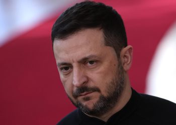 Zelenski acusa a Rusia de no querer acabar con la guerra tras ataque