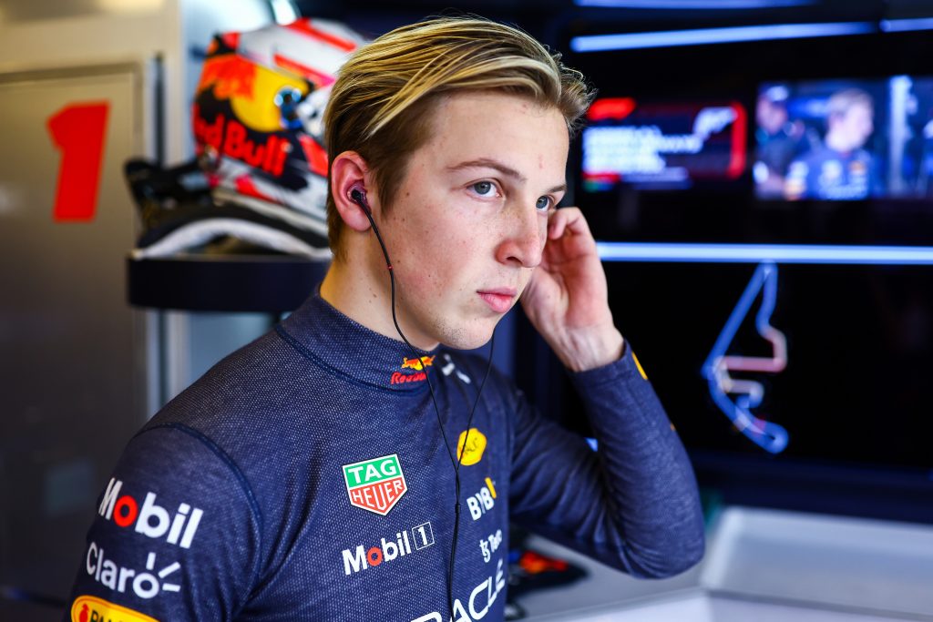 Lawson nuevo compañero de Verstappen en Red Bull 