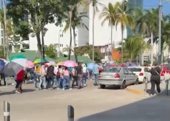 Ceteg se manifiesta en Guerrero en contra de la ley del ISSSTE
