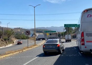 Liberan carretera en el Rosario Sinaloa, aseguran drones con 14 explosivos