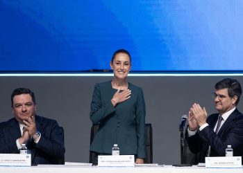 Sheinbaum se reúne con empresarios en Monterrey en medio de amenazas arancelarias de EU