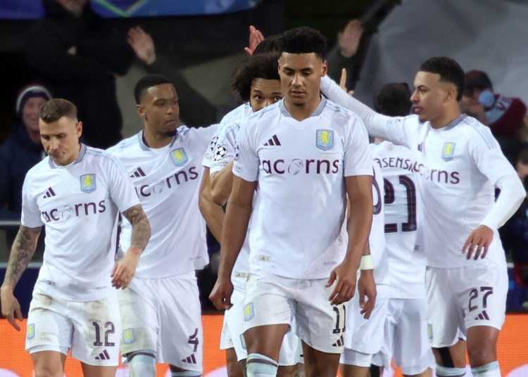 BRUGES (Belgium), 04/03/2025.- Players of Aston Villa celebrate their third goal during the UEFA Champions League Round of 16, 1st leg soccer match between Club Brugge KV and Aston Villa FC, in Bruges, Belgium, 04 March 2025. (Liga de Campeones, Bélgica, Brujas) EFE/EPA/OLIVIER MATTHYS