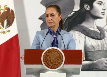 México esperará para responder a aranceles al acero y aluminio