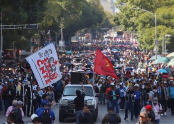 CNTE marcha en la CDMX por tercer día consecutivo