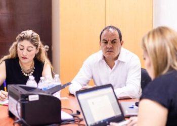 Cuauhtémoc Blanco satisfecho tras acudir con su fuero a Fiscalía