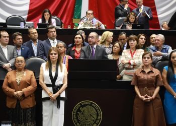 Cuauhtémoc Blanco ‘la libró’ al grito de “no estás sólo”