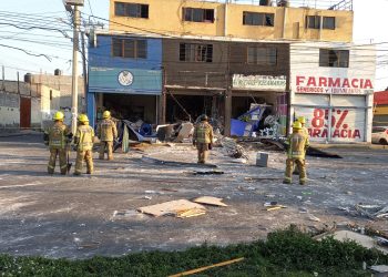 Se registra explosión en un local comercial en Chimalhuacán