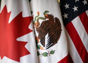 Estados Unidos planea pausar un mes los aranceles a Canadá y México cubiertos por el T-MEC