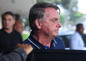 Abren proceso penal contra Bolsonaro por golpe de Estado