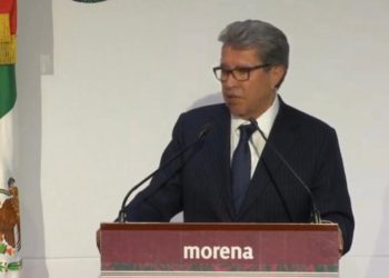 Cuauhtémoc Blanco honró la palabra y lo celebró su coordinador parlamentario, Ricardo Monreal