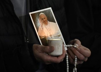 Salud del Papa Francisco se mantiene estable