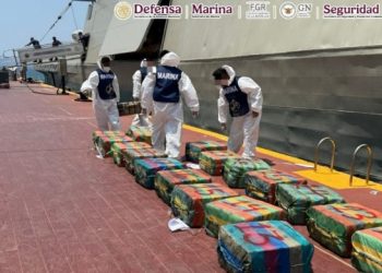 Decomisan 1,800 kilos de droga en costas de Guerrero