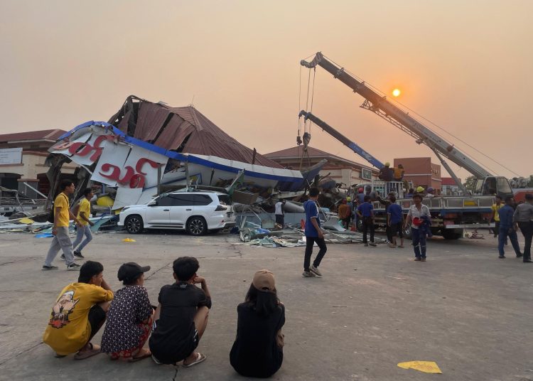 EFE/EPA/NYEIN CHAN NAING