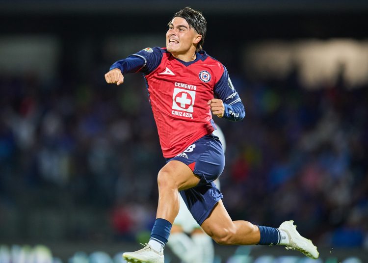 Luka Romero celebrates his goal 1-1 of Cruz Azul during the 16th round match between Cruz Azul and Leon as part of the Liga BBVA MX, Torneo Clausura 2025 at Olimpico Universitario Stadium, on April 15, 2025 in Mexico City, Mexico.