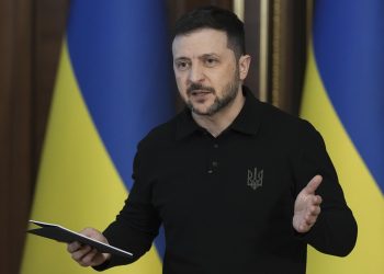 Zelenski acepta la tregua de Putin y plantea ampliarla