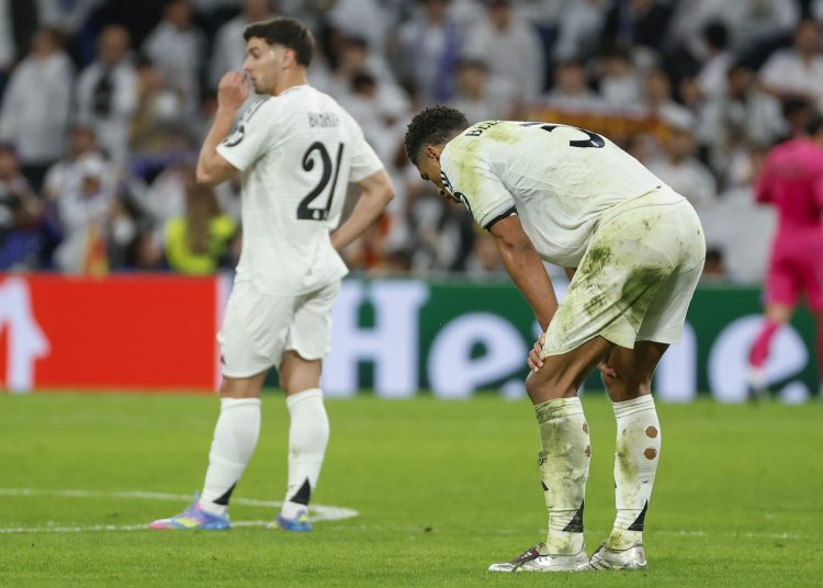 MADRID, 16/04/2025.- El centrocampista del Real Madrid Jude Bellingham durante el partido de vuelta de cuartos de final de la Liga de Campeones que Real Madrid y Arsenal juegan hoy miércoles en el estadio Santiago Bernabéu. EFE/Mariscal