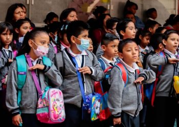 23 millones de estudiantes vuelven a clases tras vacaciones de Semana Santa