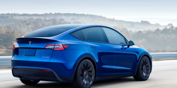 Tesla: Bajan ventas y acciones