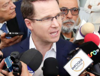 Acusan senadores de oposición “complicidad oficial” tras liberación de delegado del IMSS