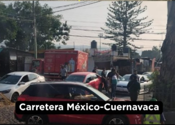 Bloqueos en Cuernavaca por conductor de taxi desaparecido