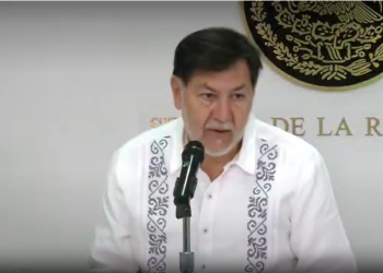 Compara Fernández Noroña al PT con mafiosos