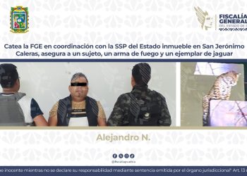 Puebla: Sujeto enfrenta a balazos a policías y le aseguran a un Jaguar
