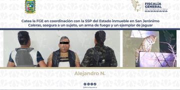 Puebla: Sujeto enfrenta a balazos a policías y le aseguran a un Jaguar