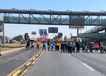 Hidalgo: Familiares exigen búsqueda de Areli, policía los repliega