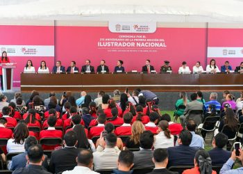 Edomex reconoce la labor de periodistas