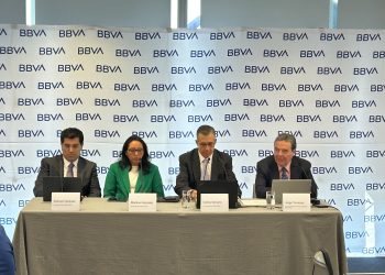 BBVA México pide dar acceso a viviendas a bajo costo